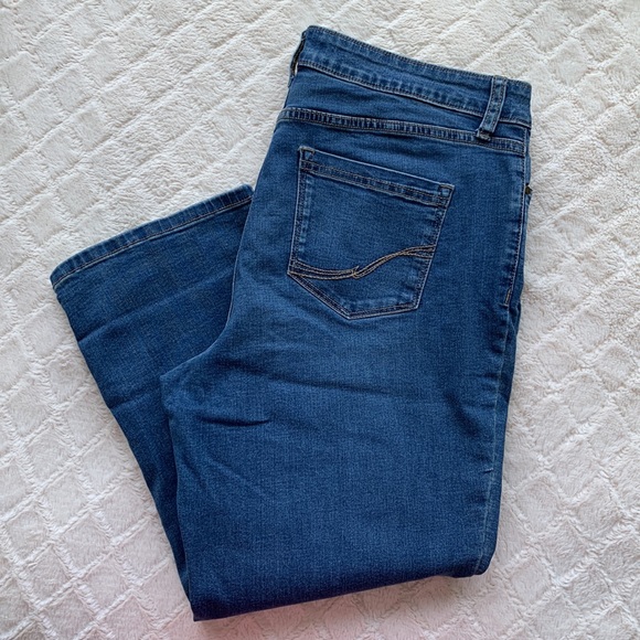 ✨Capris✨ - Picture 6 of 6